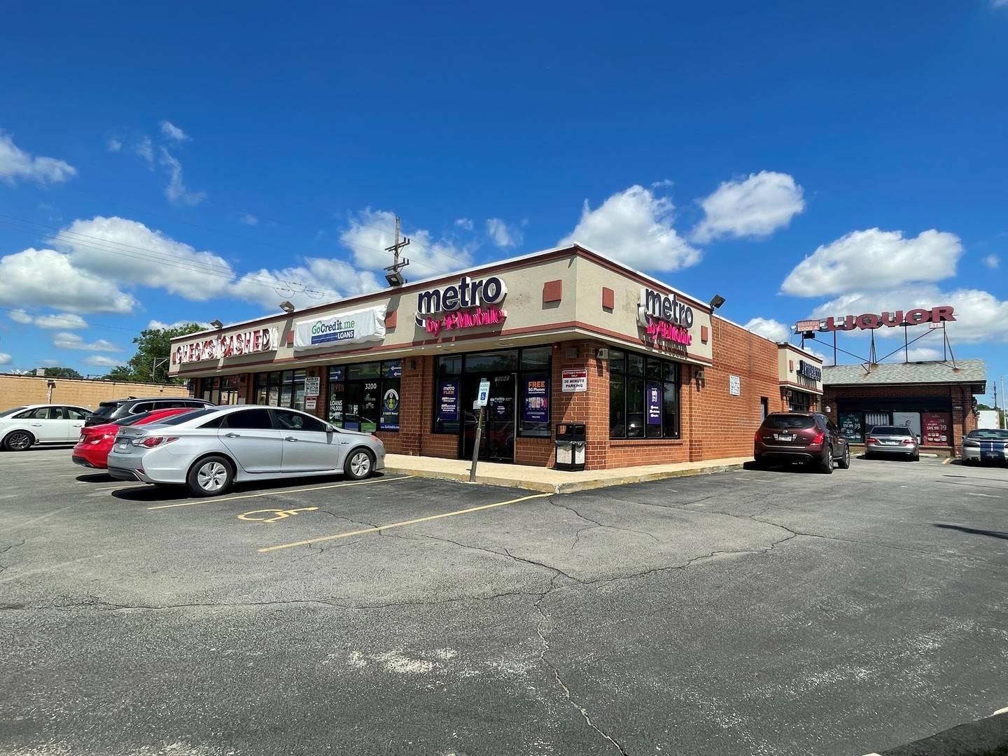 Markham, IL 60428,3200 W 159th ST