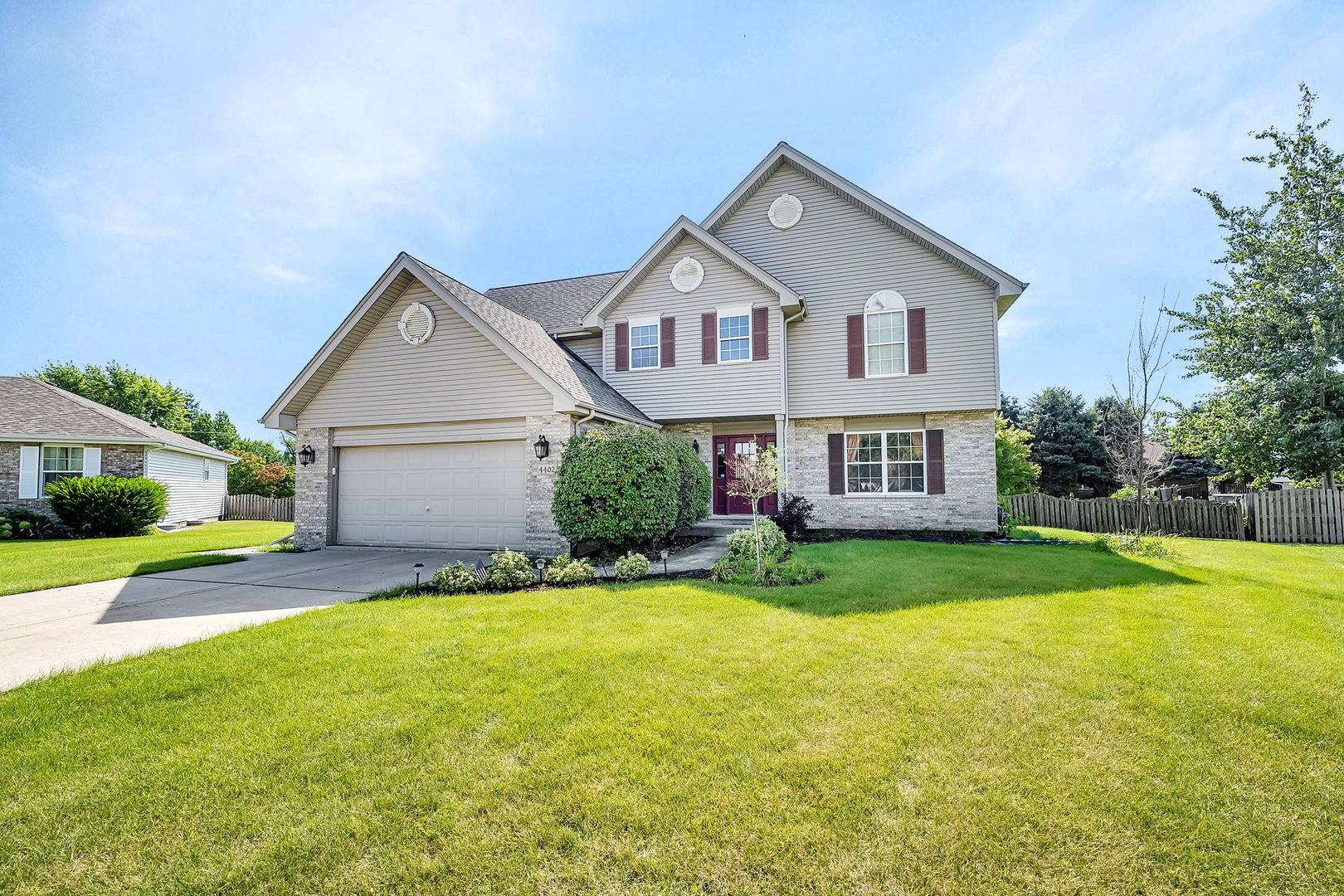 Plainfield, IL 60586,4402 Wood Duck LN