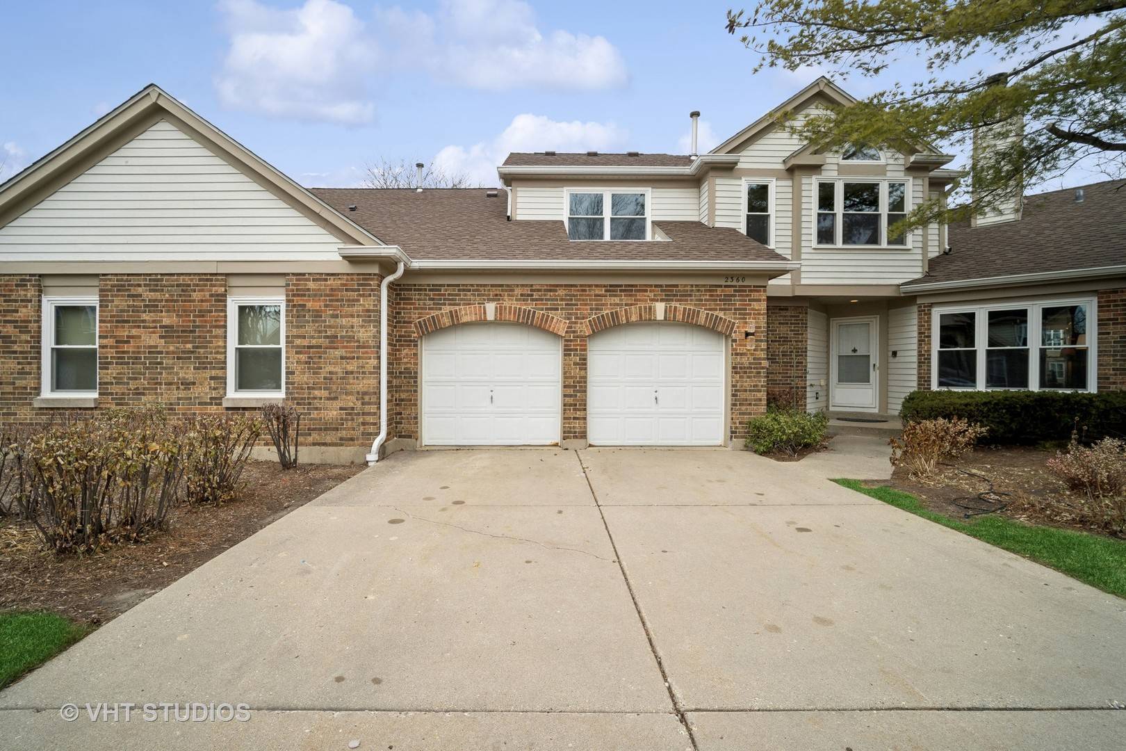 Buffalo Grove, IL 60089,2360 Magnolia CT E