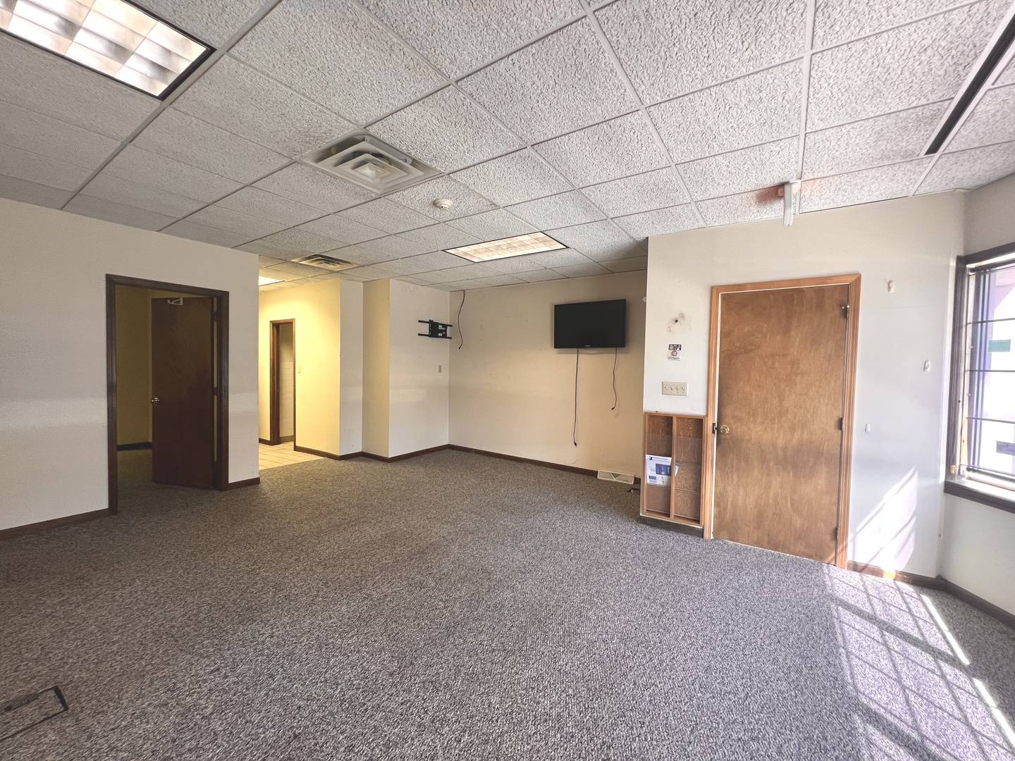 Lansing, IL 60438,17406 Burnham AVE