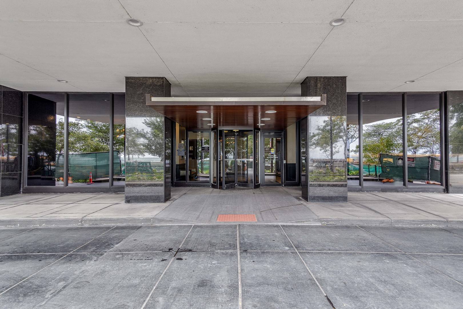 Chicago, IL 60610,1440 N Lake Shore DR #22ABCD