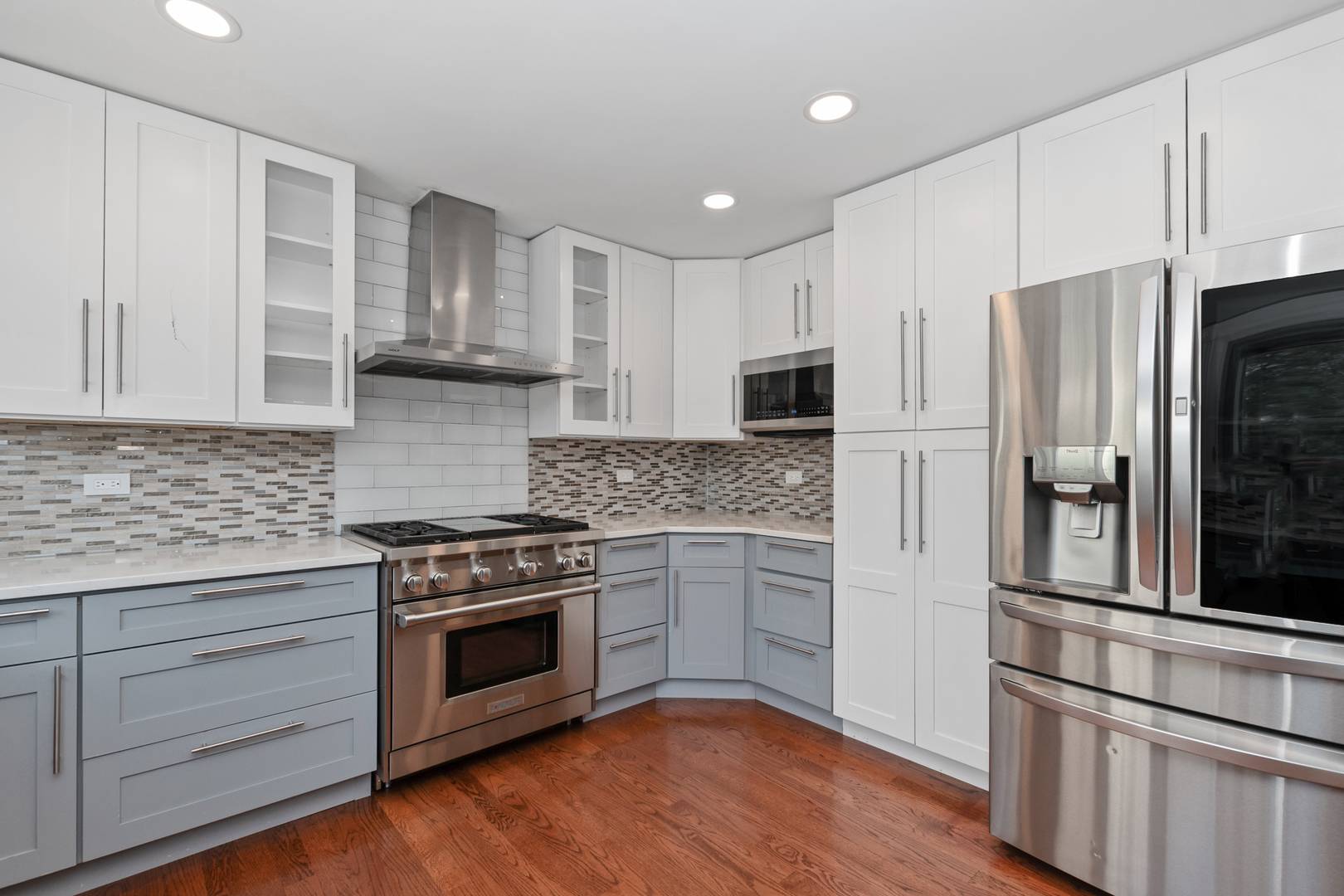 Homer Glen, IL 60491,16810 Pineview DR