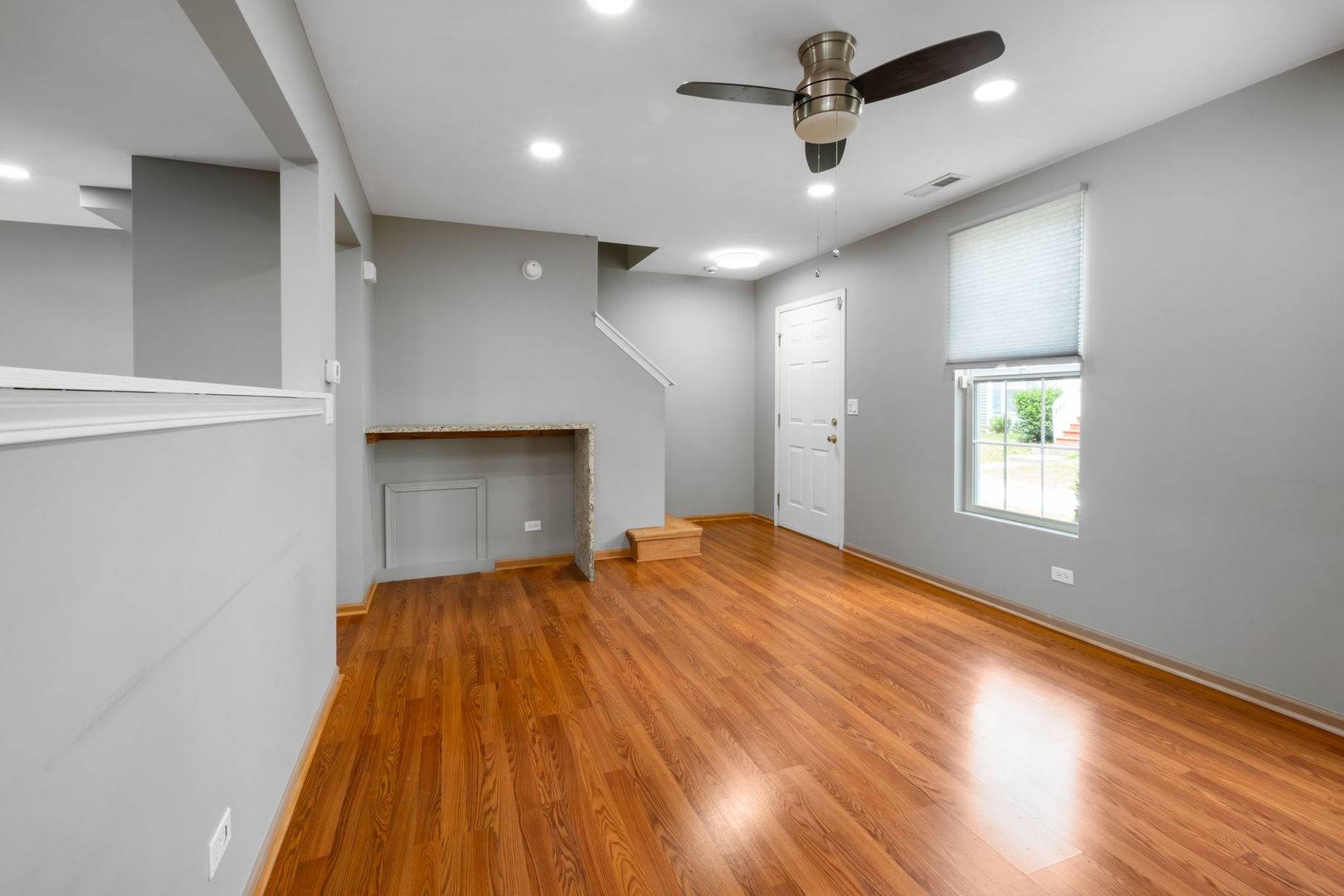 Aurora, IL 60504,633 SERENDIPITY DR