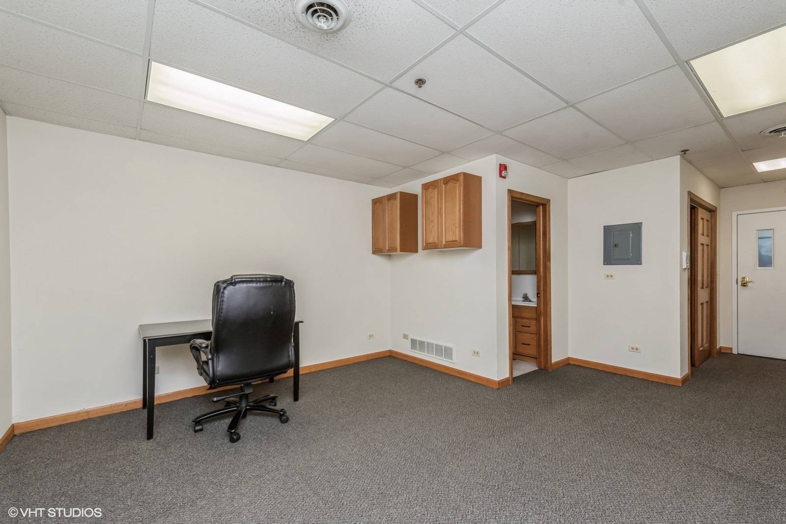 Woodstock, IL 60098,211 Dean ST #1D