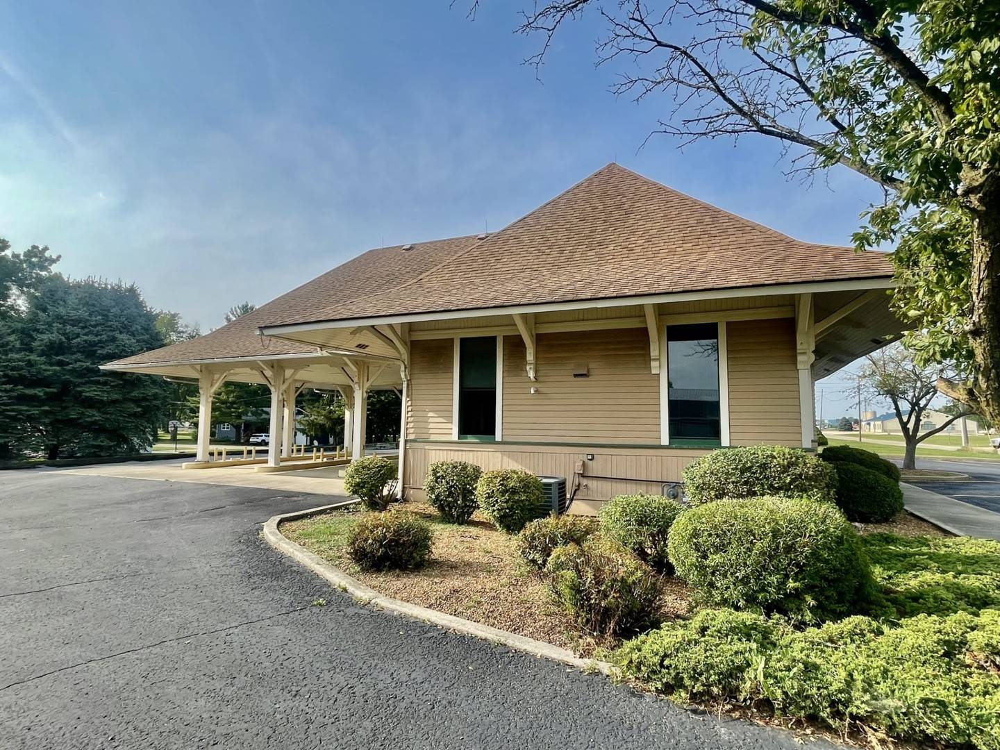 Mendota, IL 61342,306 W 7th AVE