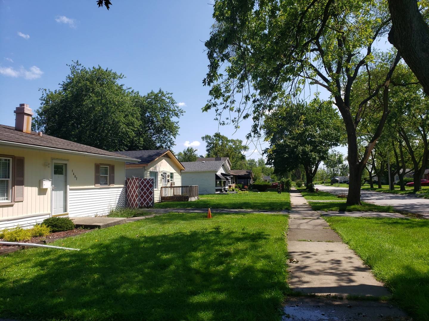 Ford Heights, IL 60411,1403 15 ST