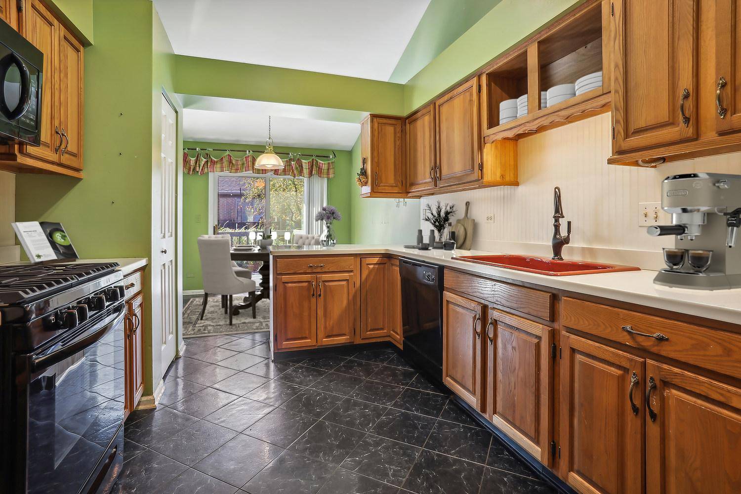 Northbrook, IL 60062,1939 Koehling RD #0