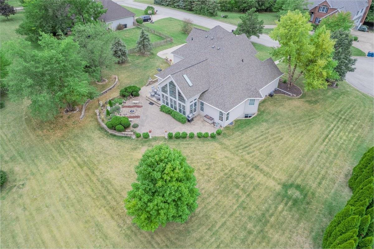 Bloomington, IL 61705,13753 Whitetail CT