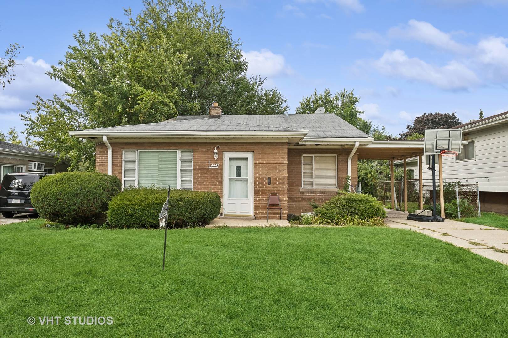 Hillside, IL 60162,4447 Idlewild LN