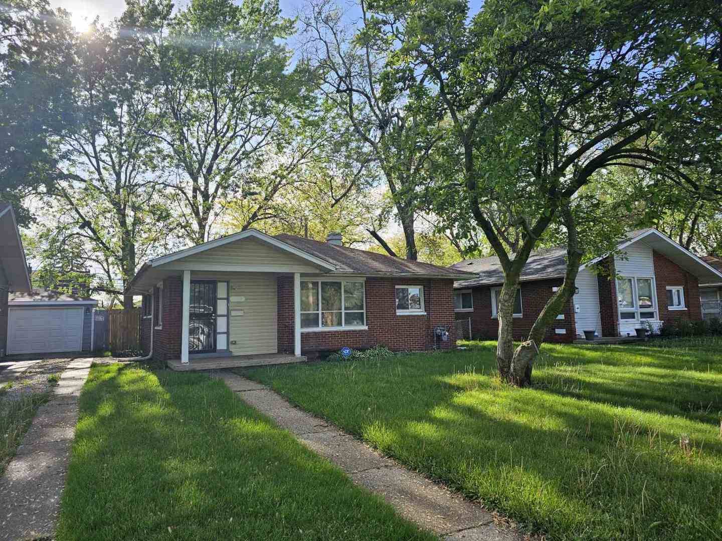 Calumet City, IL 60409,358 Merrill AVE