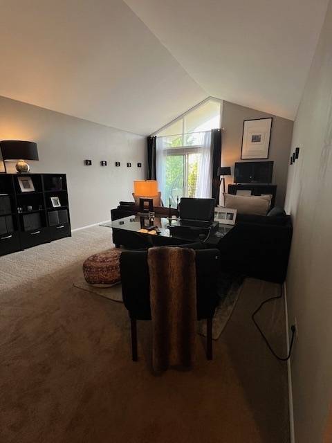 Chicago, IL 60645,6961 N Oakley AVE #407B