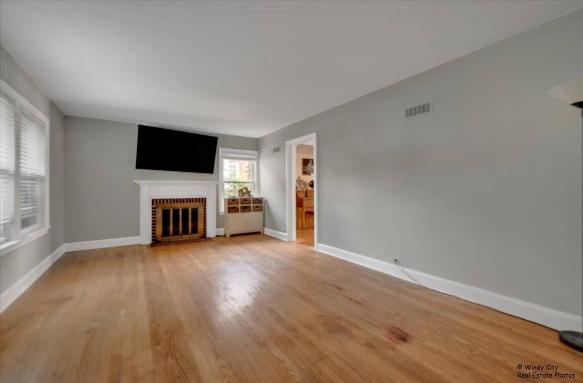 Elmwood Park, IL 60707,1745 N 76th AVE