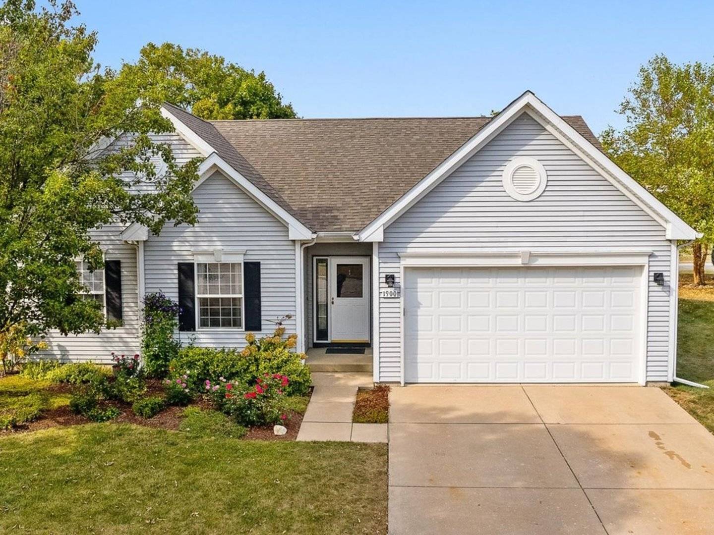 Montgomery, IL 60538,1900 Lakeside DR