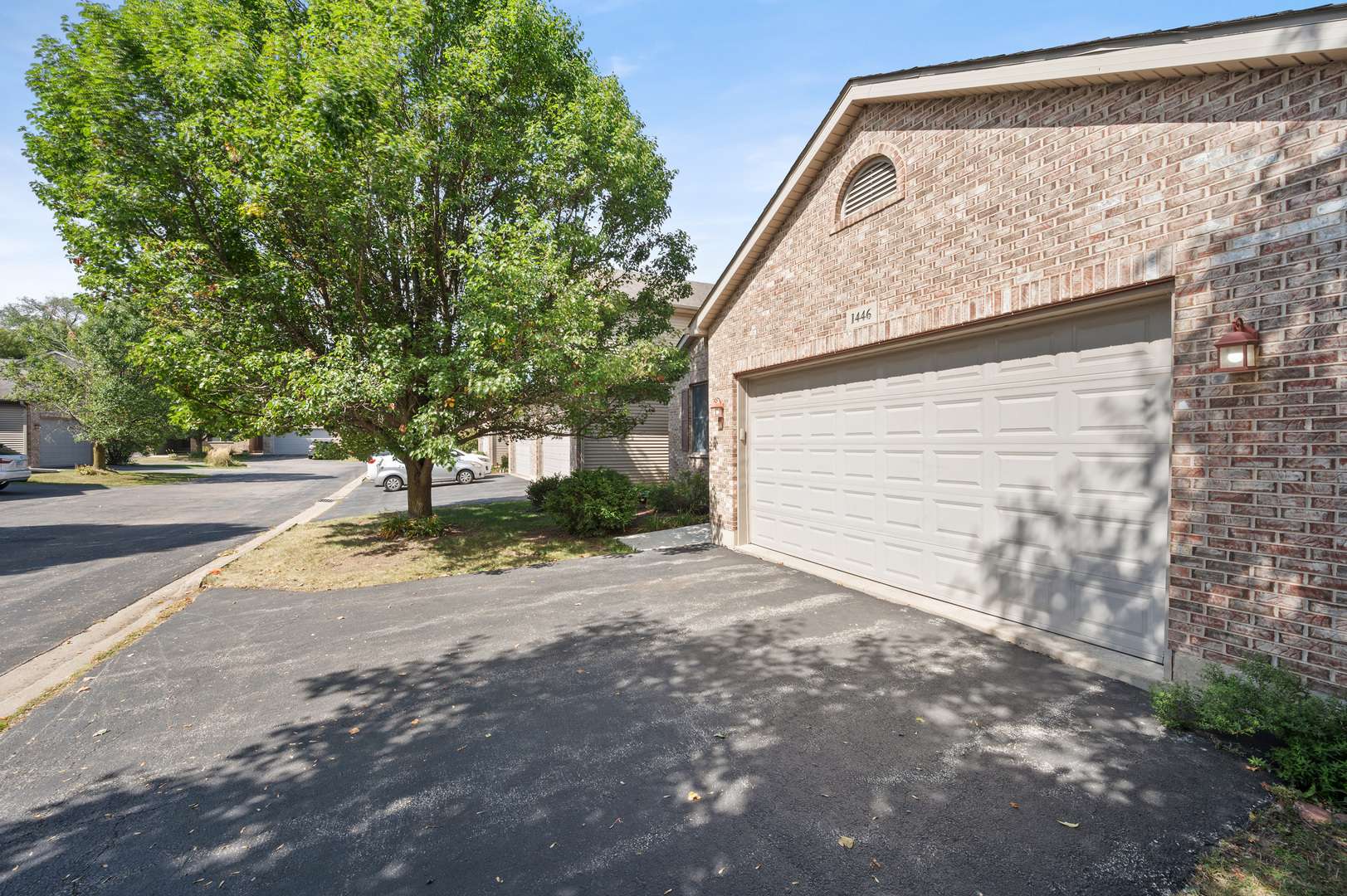 Sycamore, IL 60178,1446 Ridge DR
