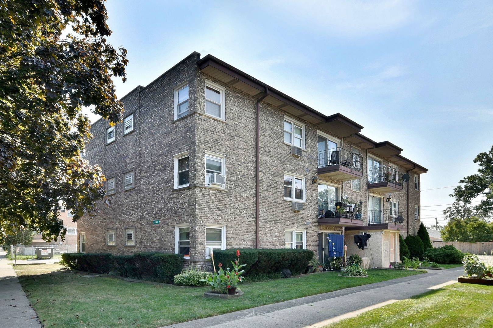 River Grove, IL 60171,8545 Arnold ST #3SE