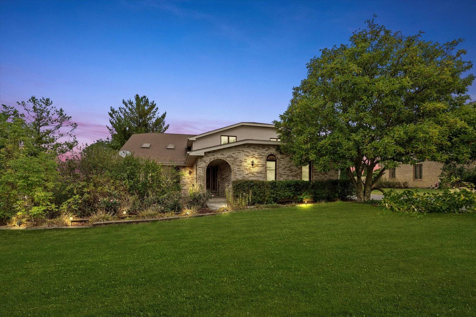 Homer Glen, IL 60491,13254 W Oak Ridge LN