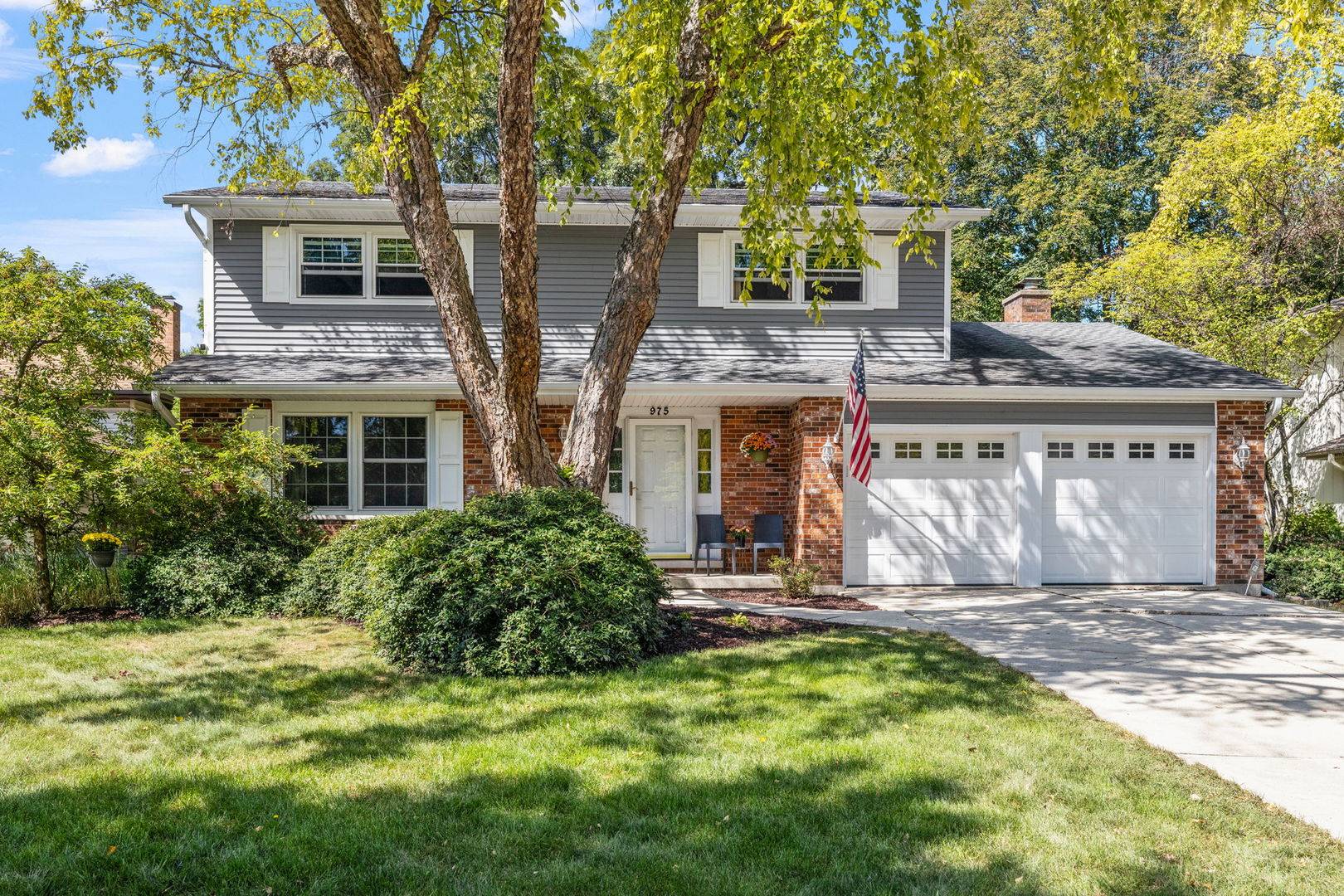 Naperville, IL 60563,975 Creekside CIR