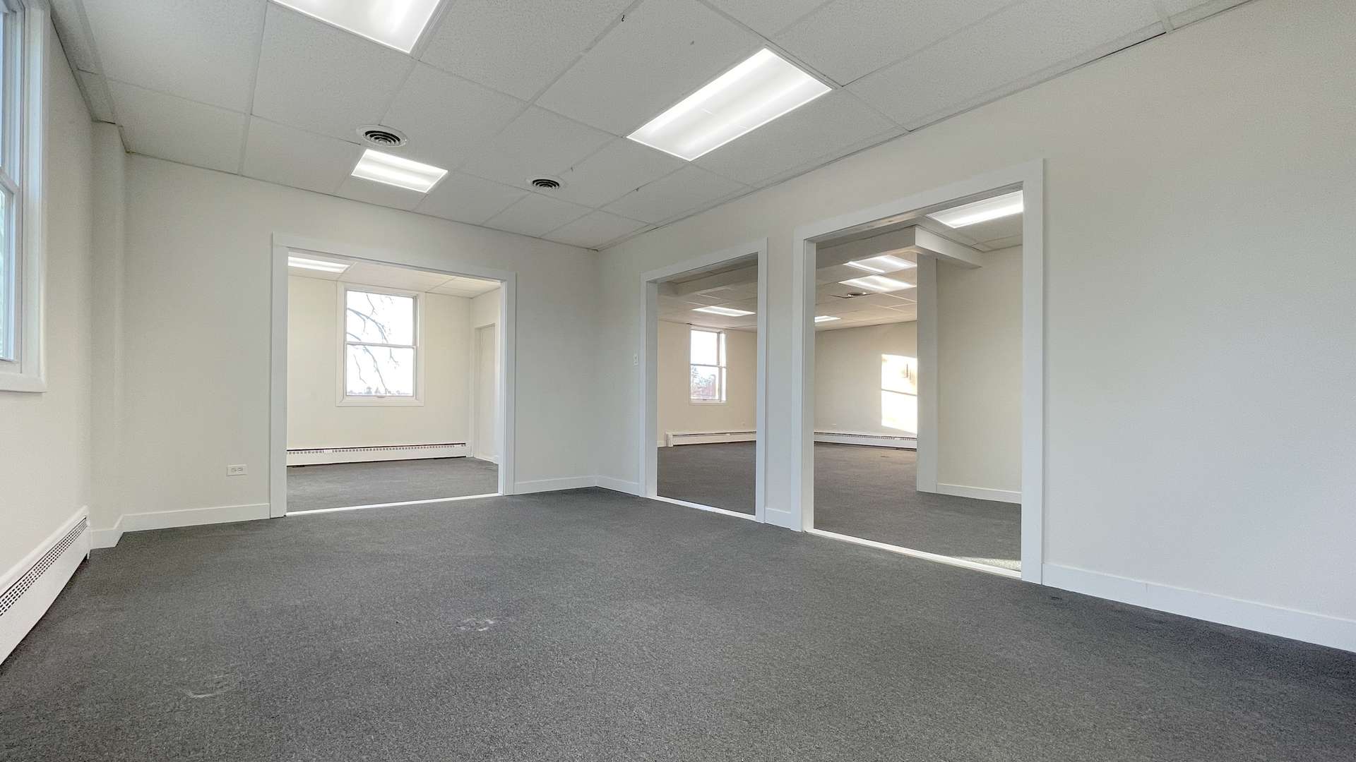Barrington, IL 60010,148 S Northwest HWY #103