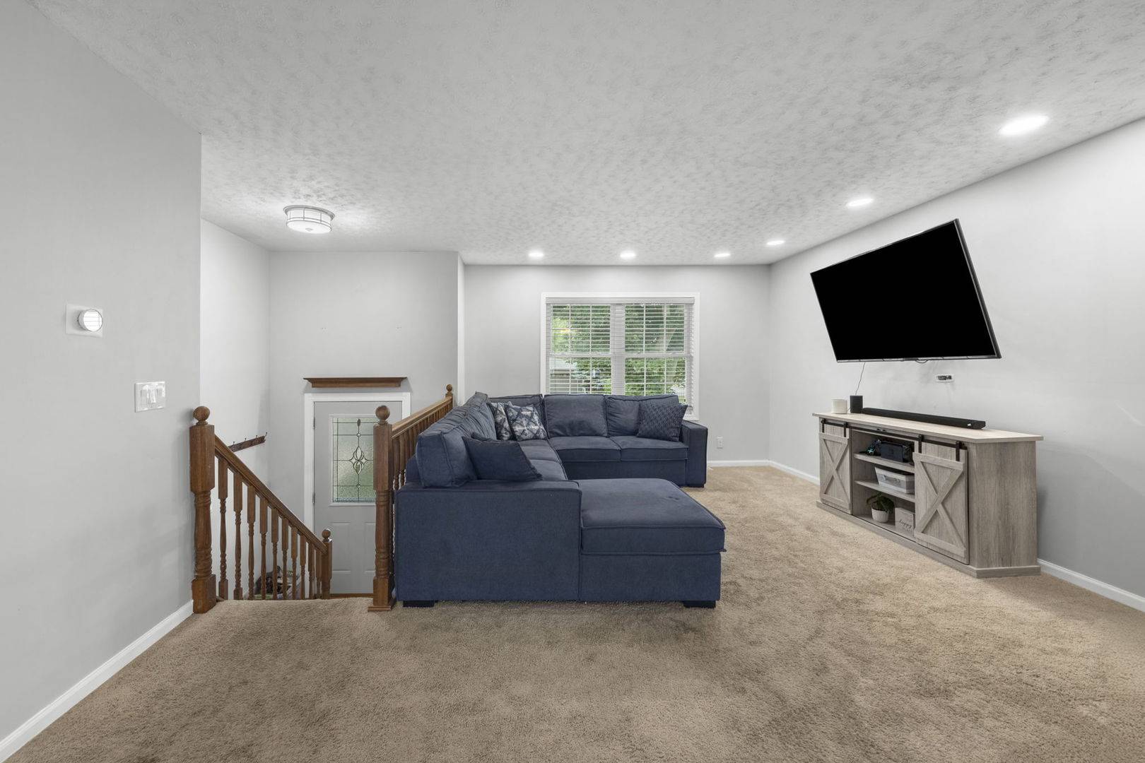 West Dundee, IL 60118,625 Eichler DR