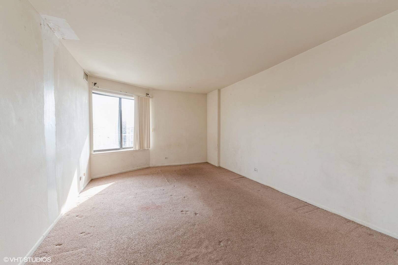 Rolling Meadows, IL 60008,5450 Astor LN #315