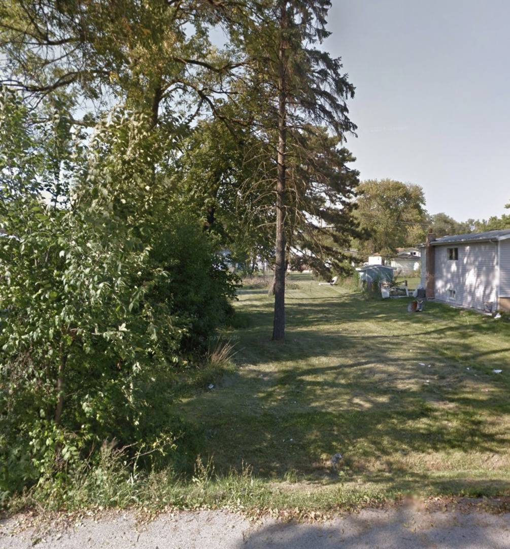 Addison, IL 60101,902 E Krage DR