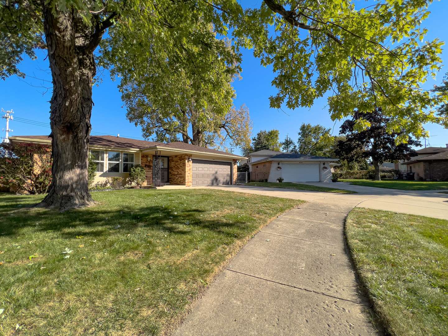 South Holland, IL 60473,860 E 150th PL