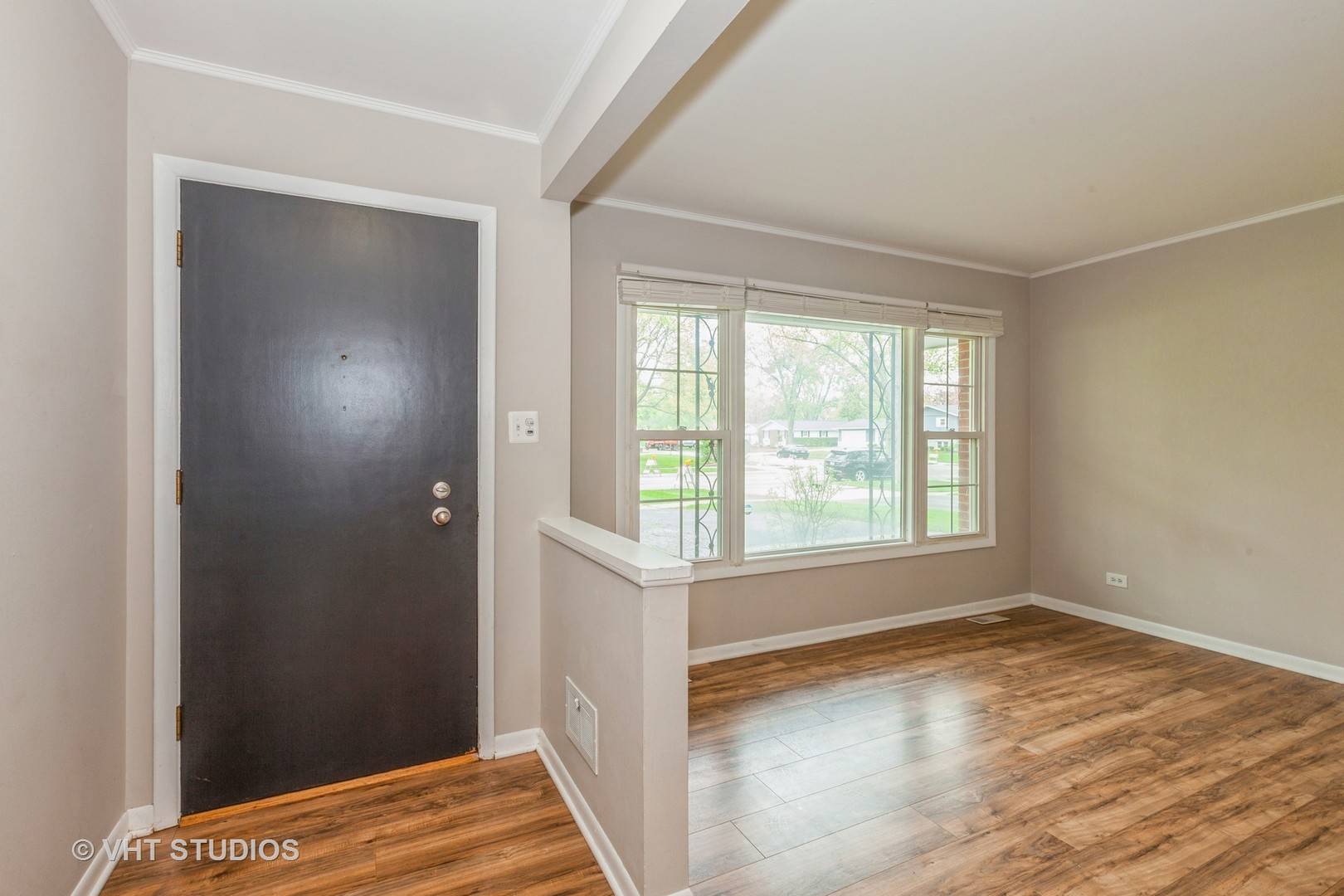 Downers Grove, IL 60516,819 Oxford ST