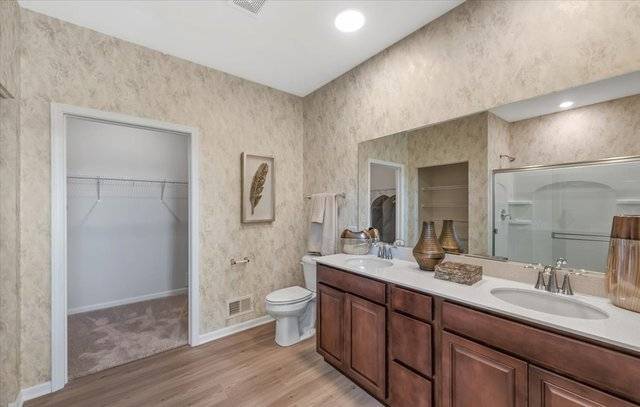 Aurora, IL 60506,430 Cottrell LN
