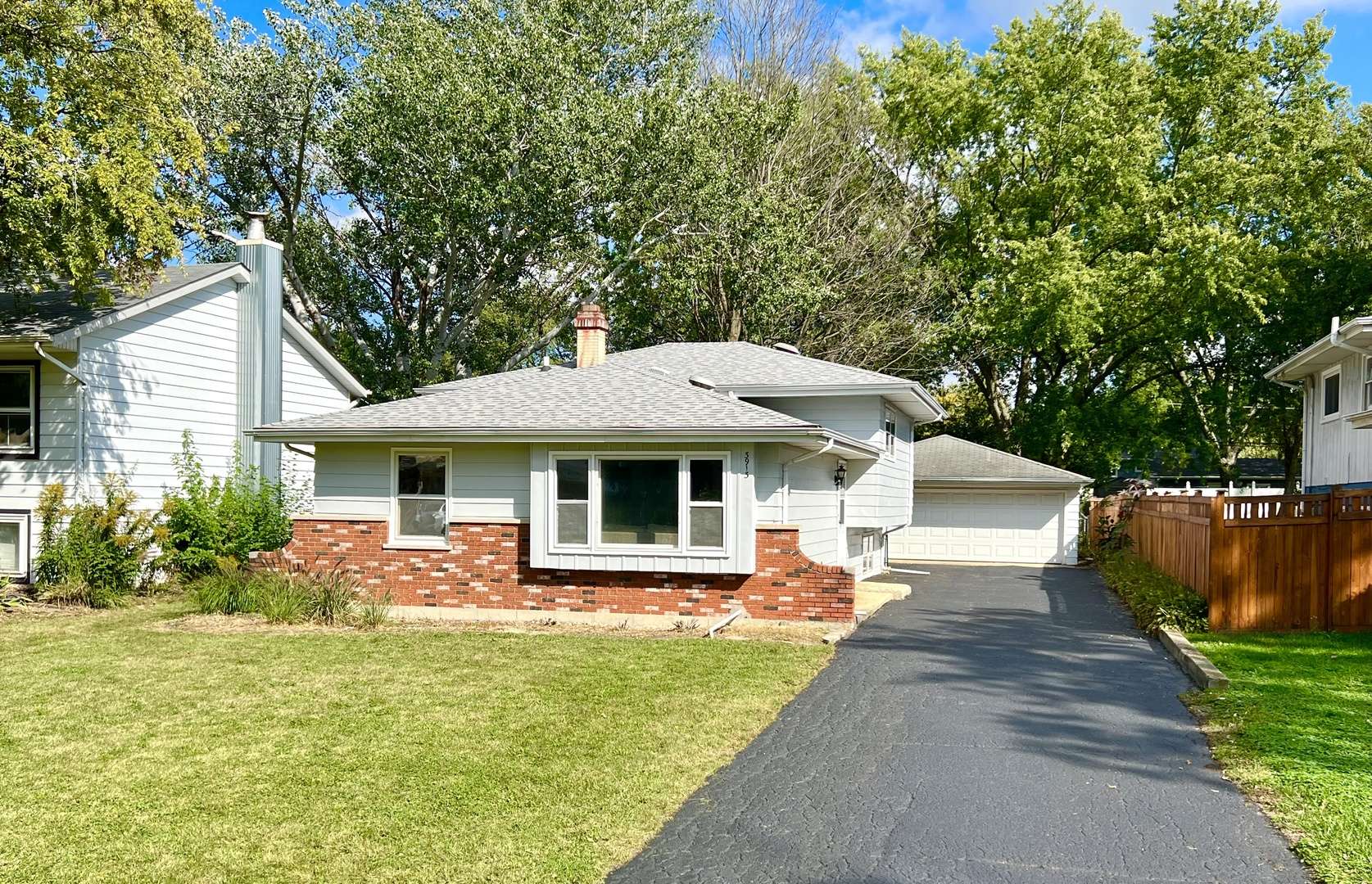 Westmont, IL 60559,3913 N Washington ST