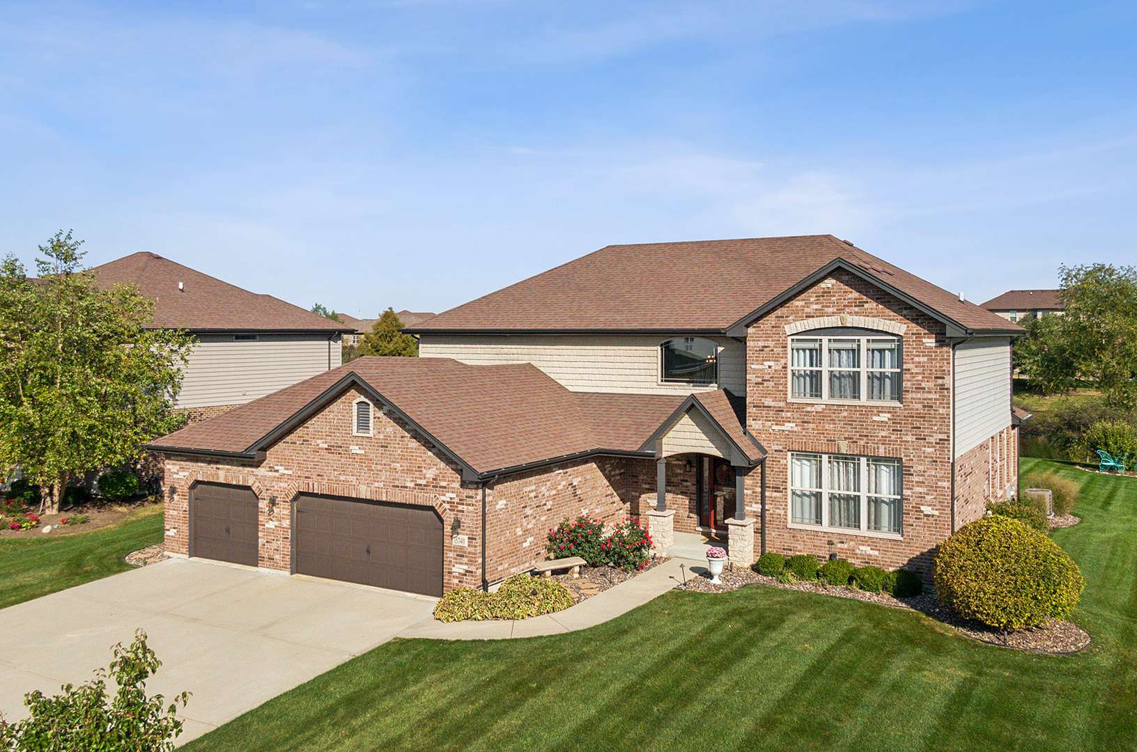 New Lenox, IL 60451,15740 Valley View ST