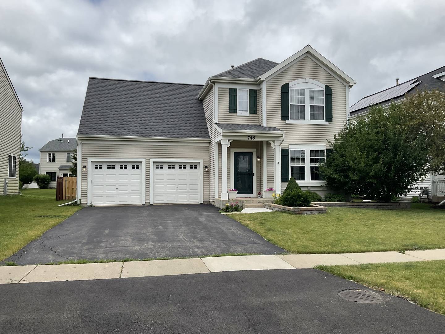 Round Lake, IL 60073,746 S Waterbury DR
