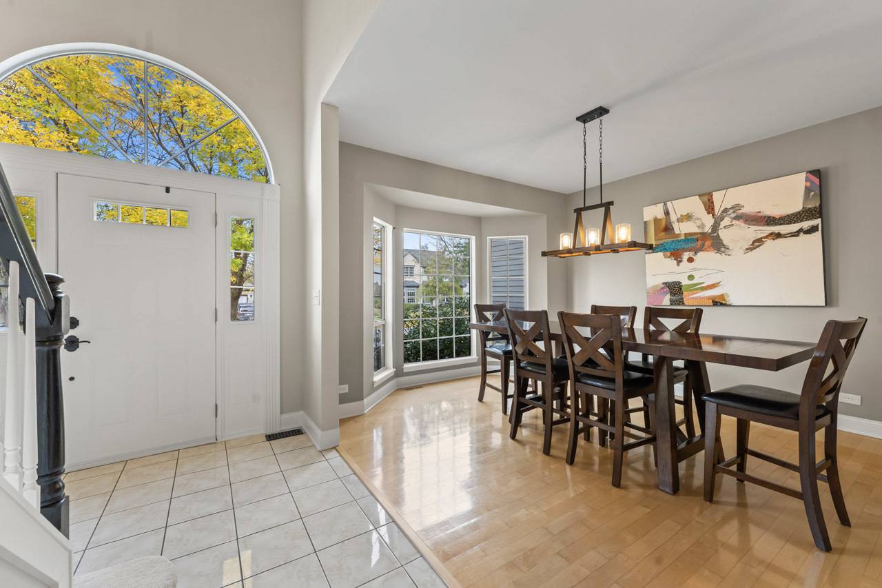 Grayslake, IL 60030,1209 Sandpiper CT