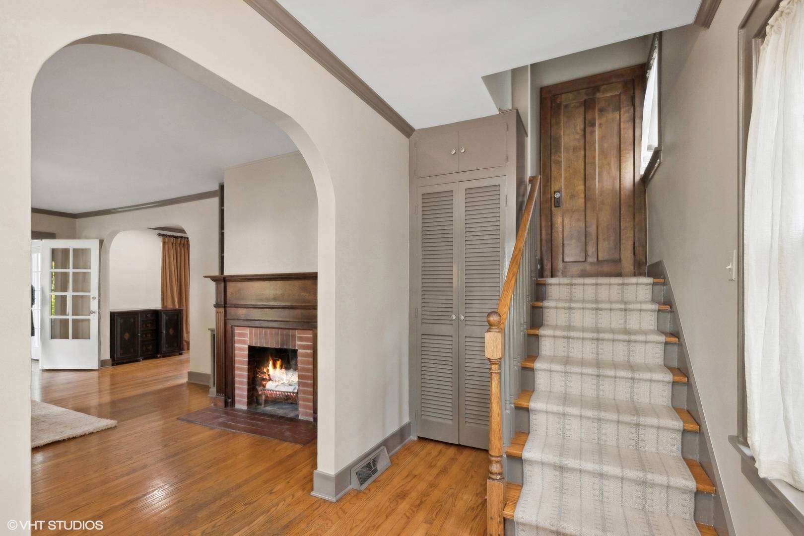 Lake Bluff, IL 60044,221 E Scranton AVE