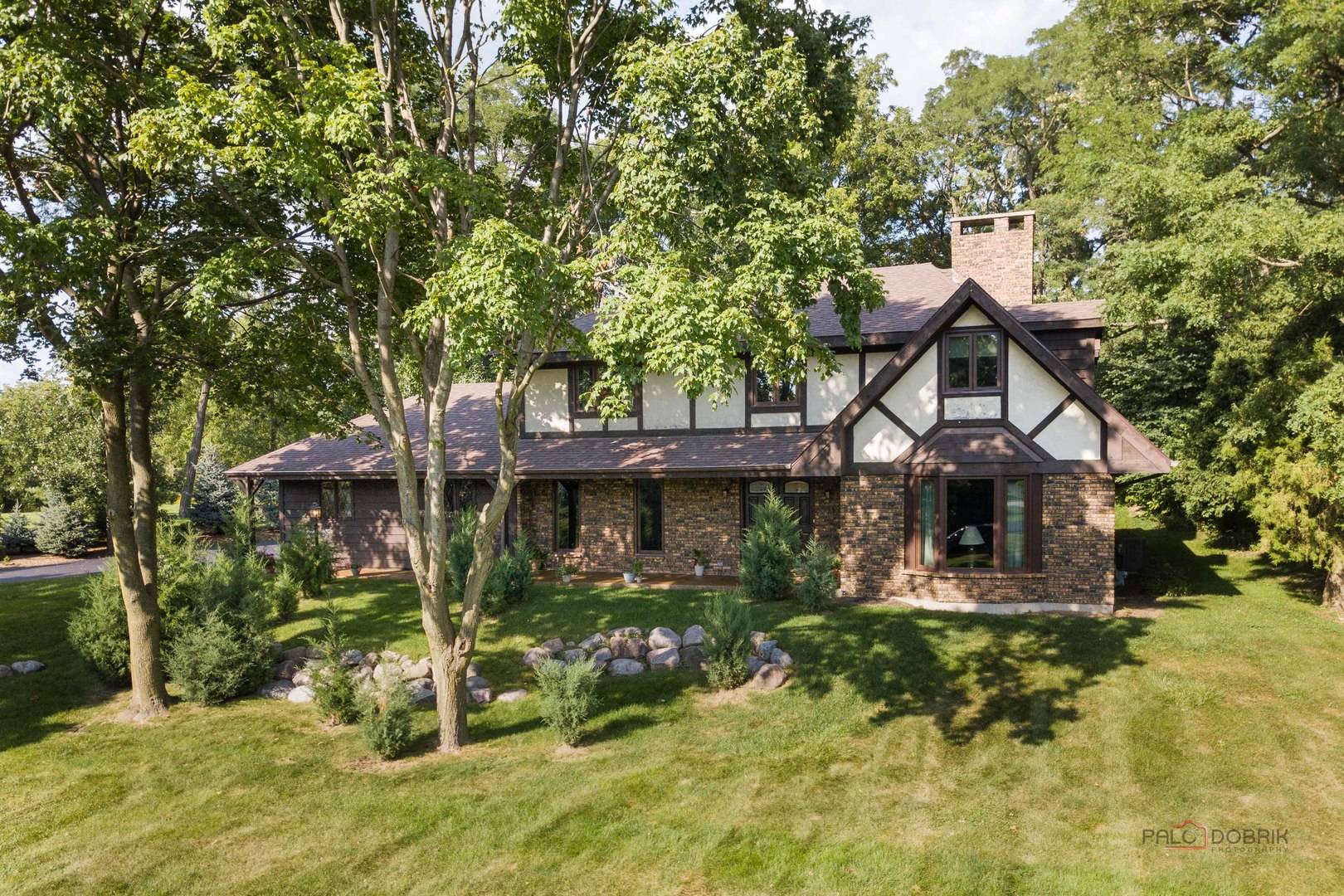 Lake Barrington, IL 60084,27941 W Lakeview DR N