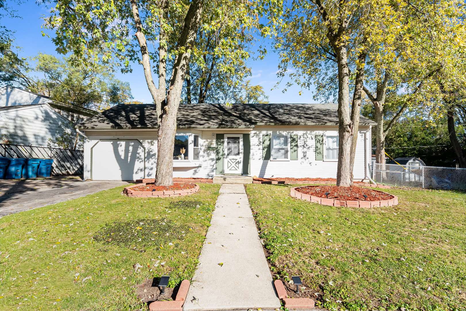 Steger, IL 60475,223 Christine CT