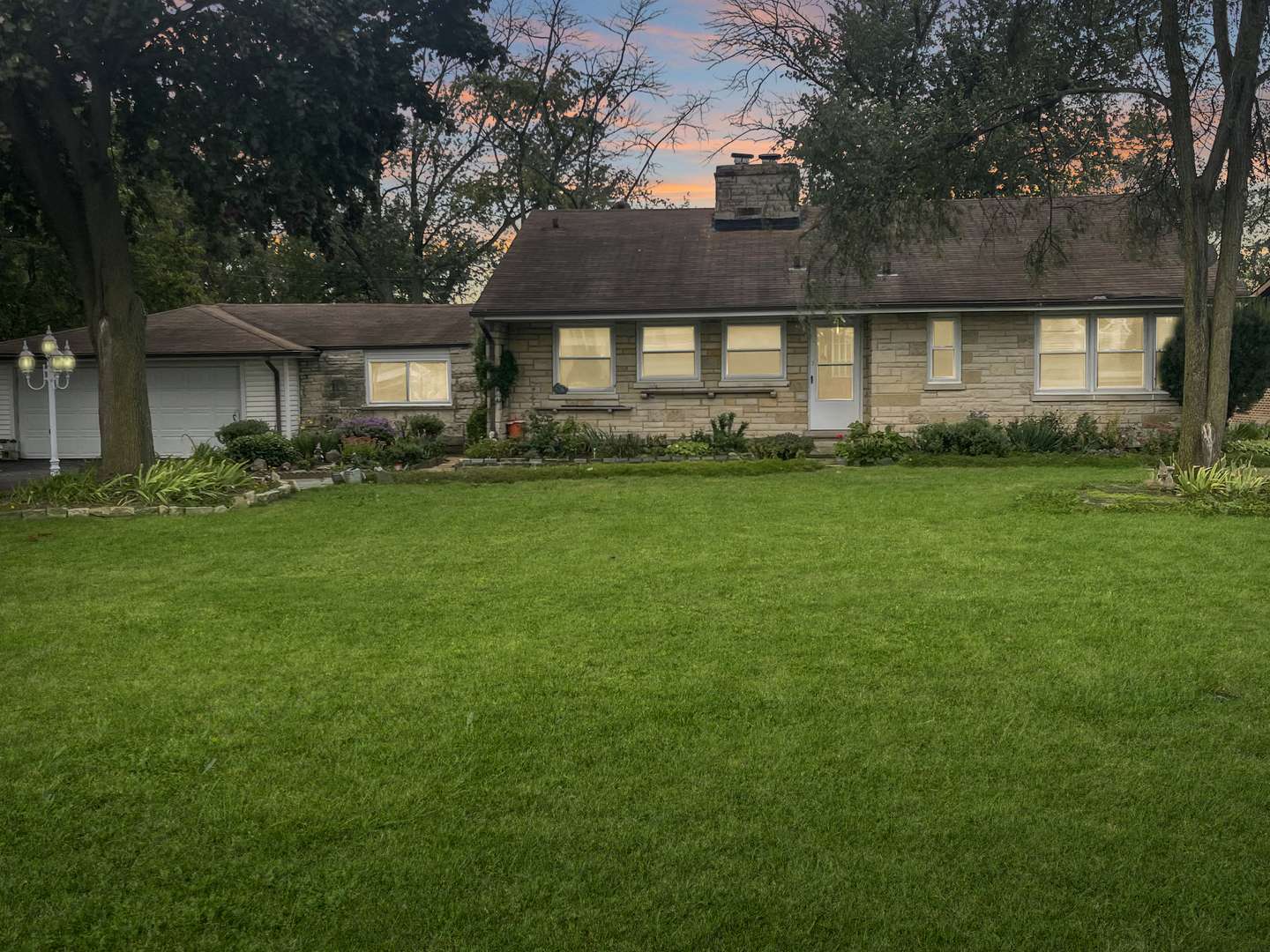 Des Plaines, IL 60016,2521 Seminary AVE