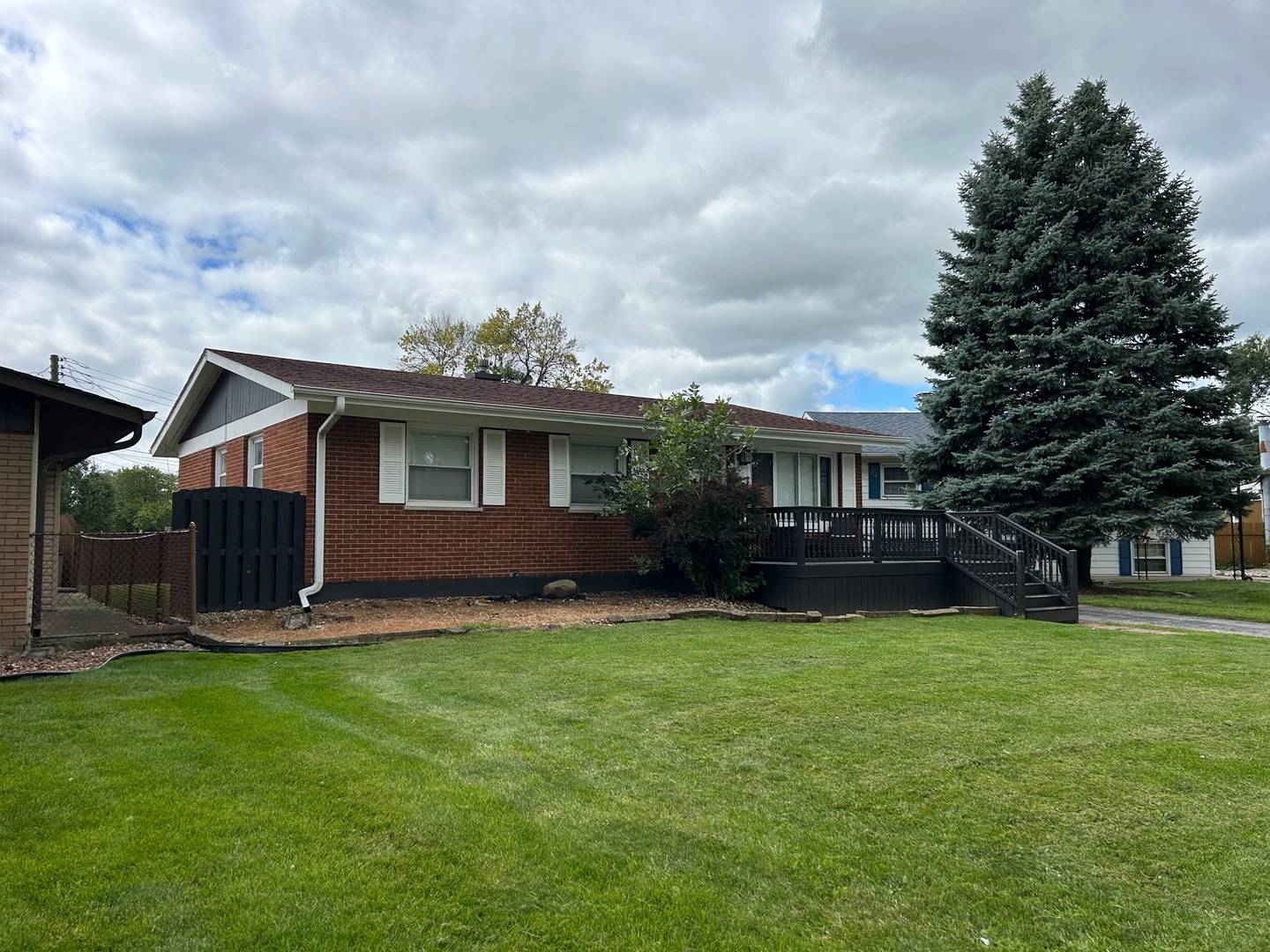 Thornton, IL 60476,112 Cora CT