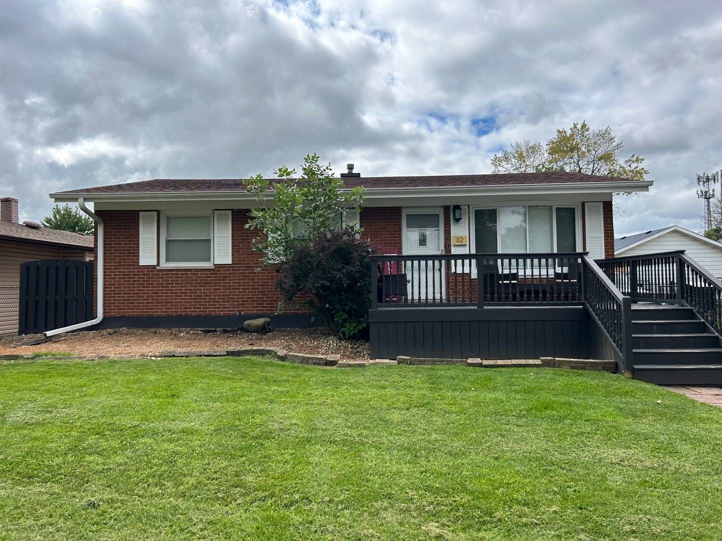 Thornton, IL 60476,112 Cora CT