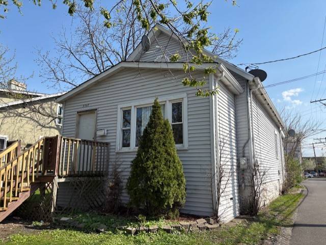 Blue Island, IL 60406,2347 121st PL