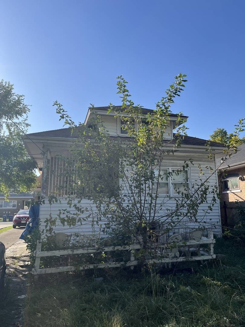 Maywood, IL 60153,1911 S 18th AVE