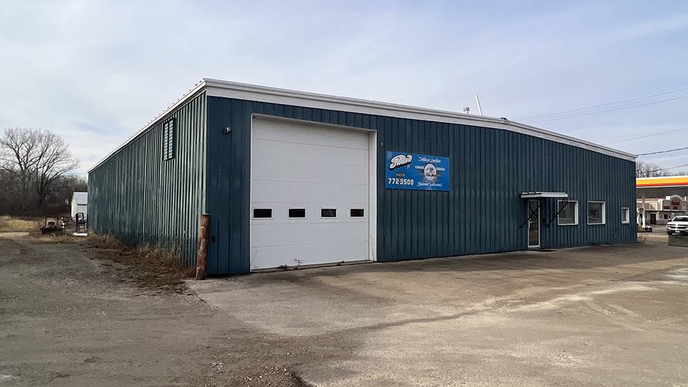 Morrison, IL 61270,649 W Lincolnway RD