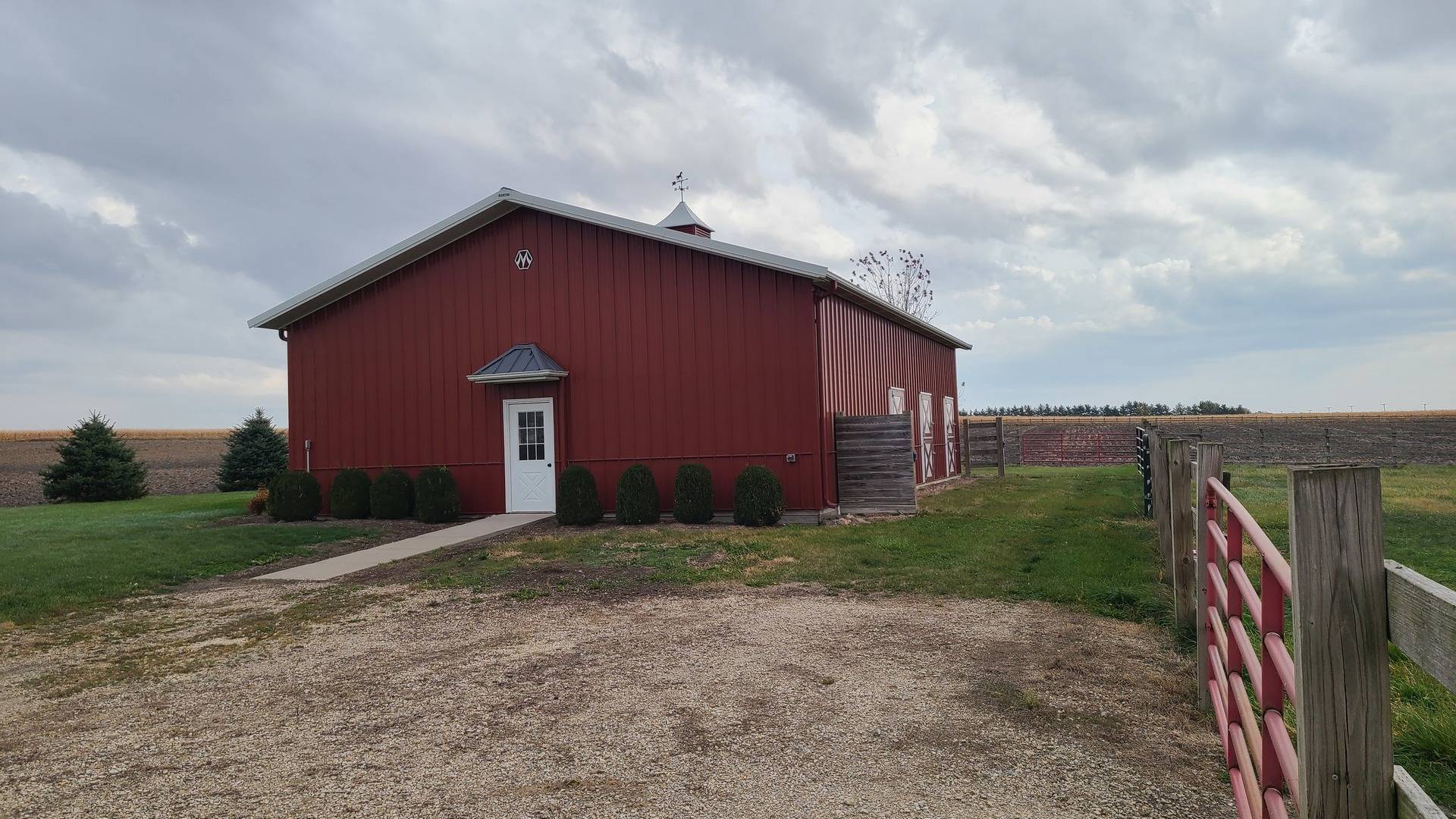 Creston, IL 60113,159 Twombley RD