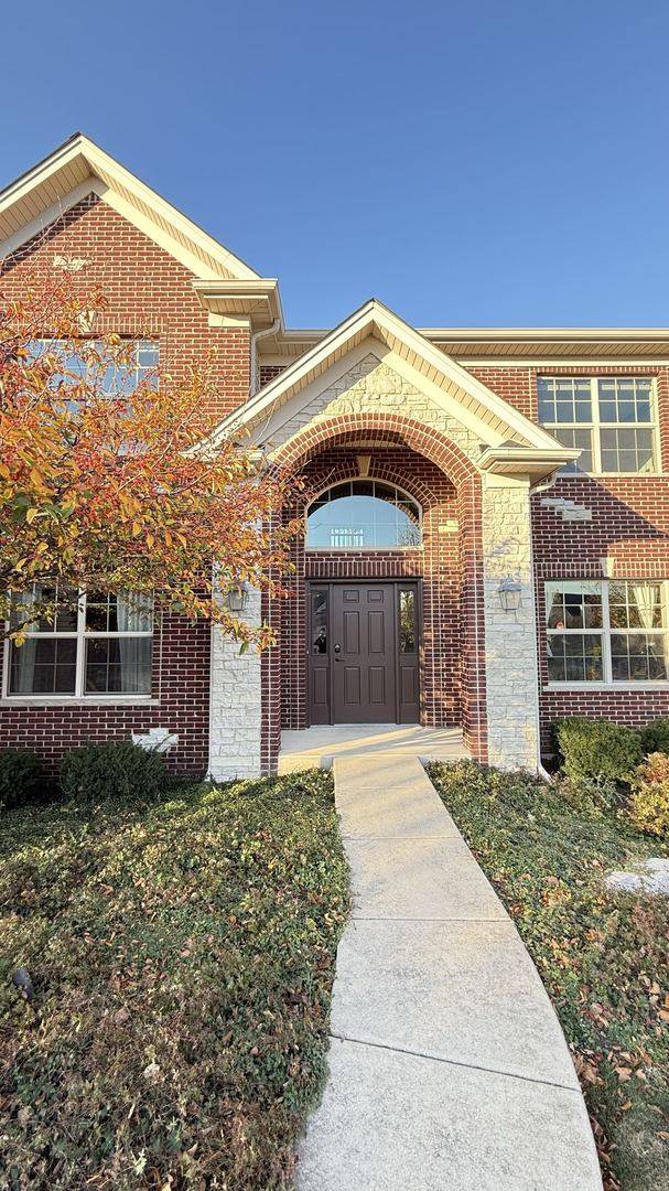 Bolingbrook, IL 60490,9 Heather CT