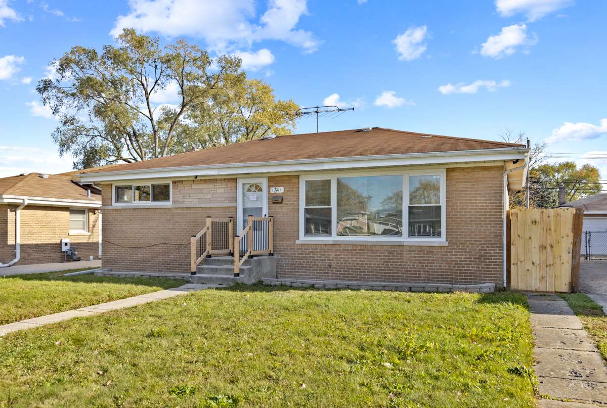 Calumet City, IL 60409,1367 Buffalo AVE