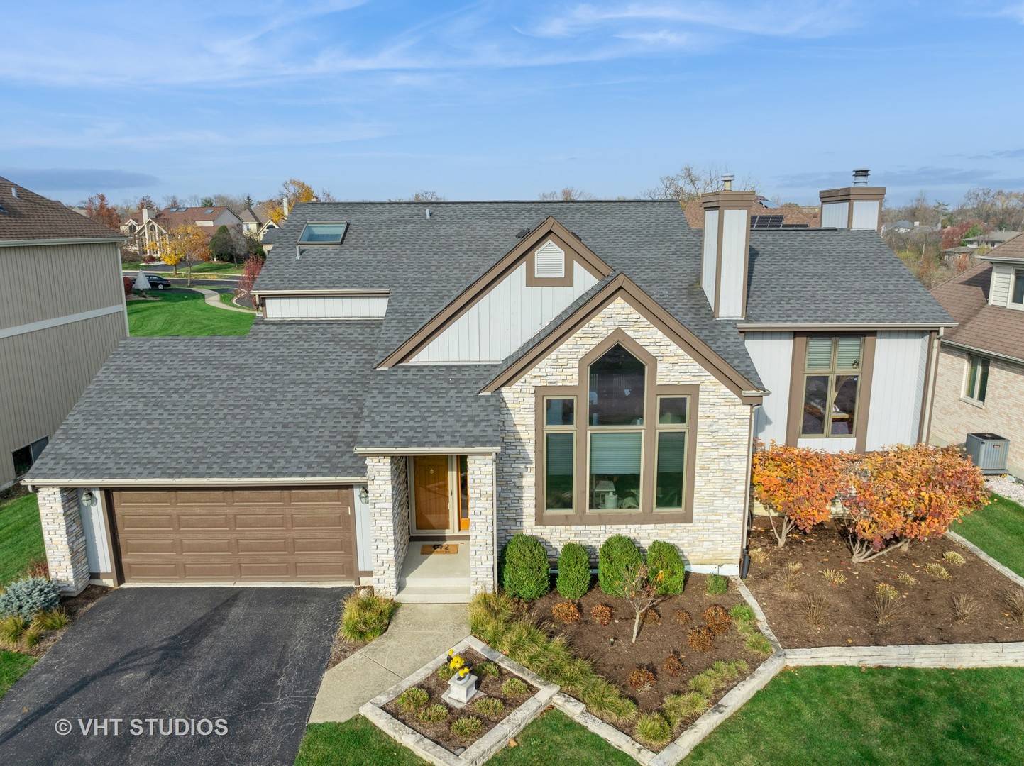 Downers Grove, IL 60516,19W126 Millbrook CT