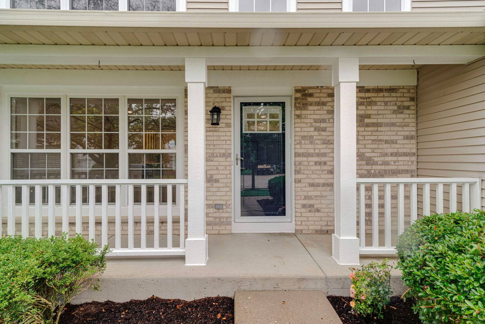 Round Lake Beach, IL 60073,1136 E Tedy CT