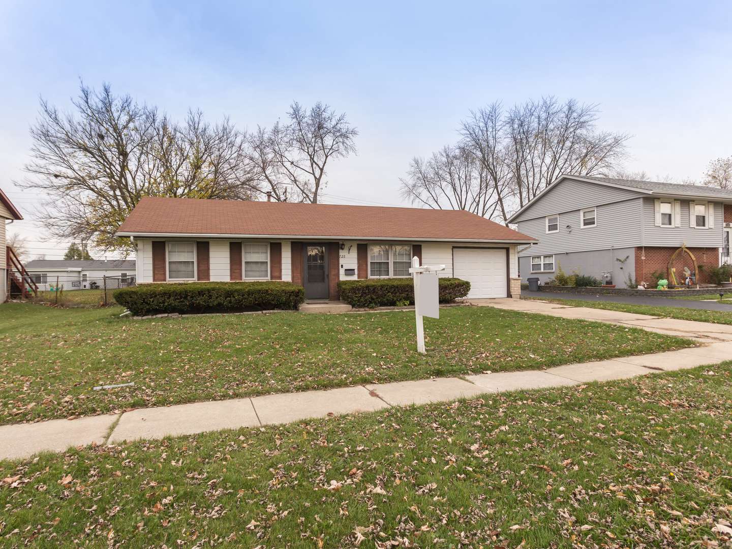 Streamwood, IL 60107,728 Ridge CIR