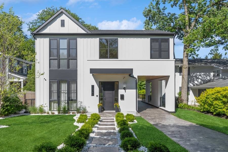 Winnetka, IL 60093,841 Foxdale AVE