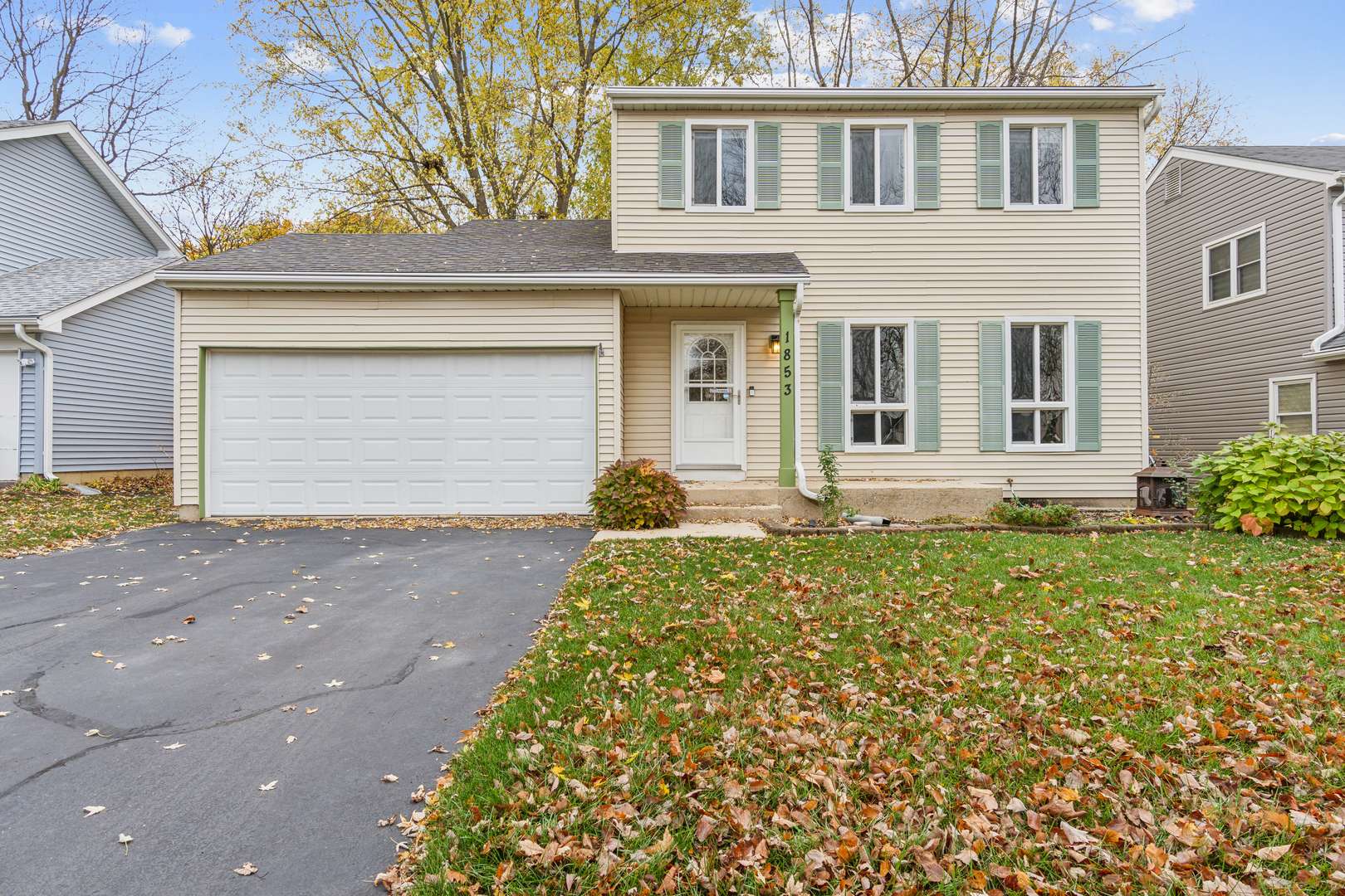 Naperville, IL 60563,1853 Paddington AVE