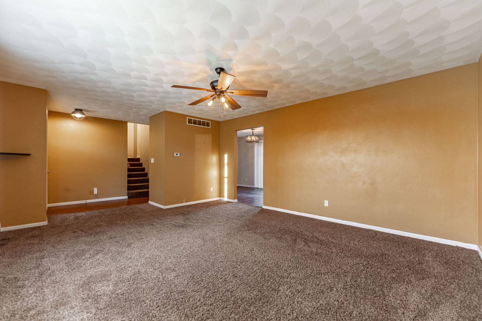 South Beloit, IL 61080,15619 Rockdale RD